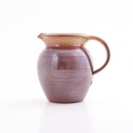 jug I  brown
